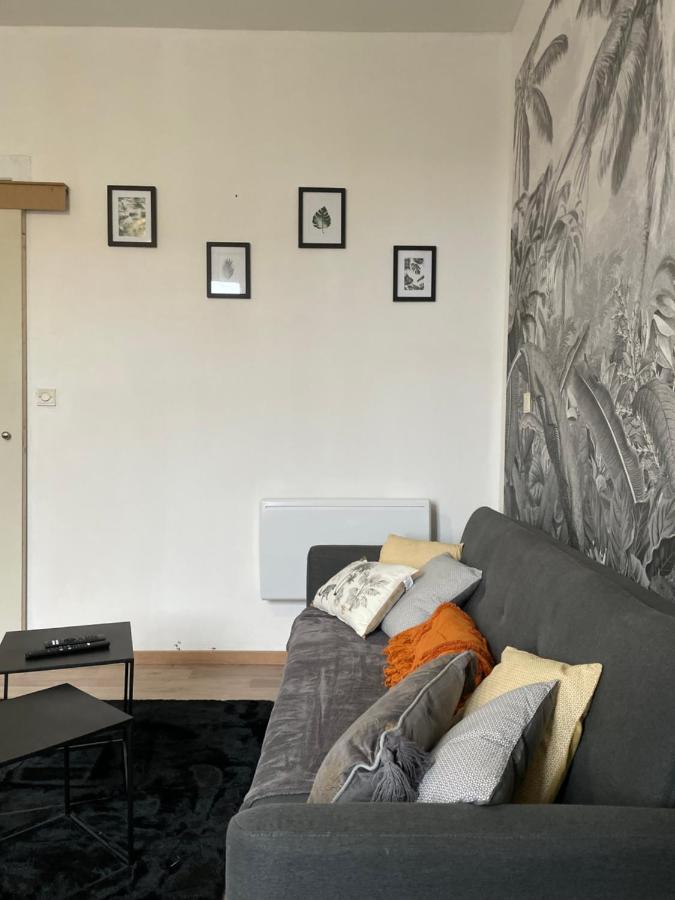 Logement Cosy Avec Stationnement Gratuit Троа Екстериор снимка
